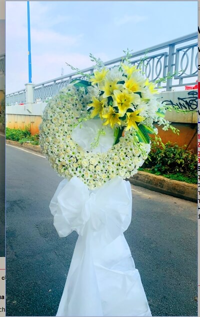 Vòng hoa tang lễ tại An Phú An Giang