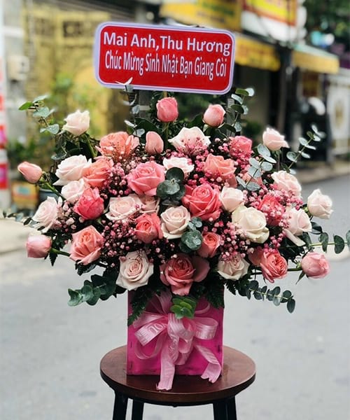 Giỏ hoa chúc mừng tại shop hoa tươi Lạng Giang