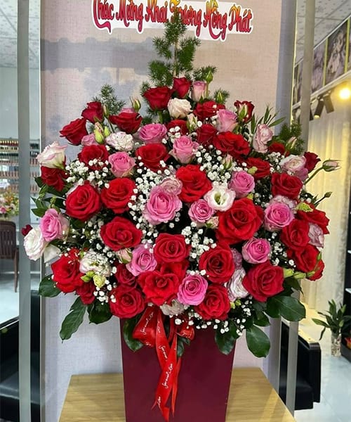 Lãng hoa chúc mừng tại shop hoa tươi Lục Nam