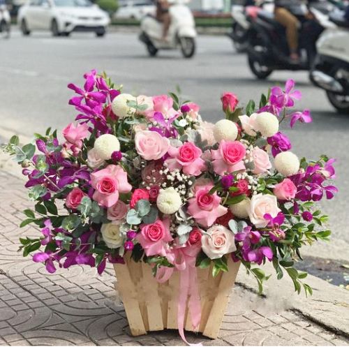 Lãng hoa đẹp khai trương tại shop hoa Quế Võ