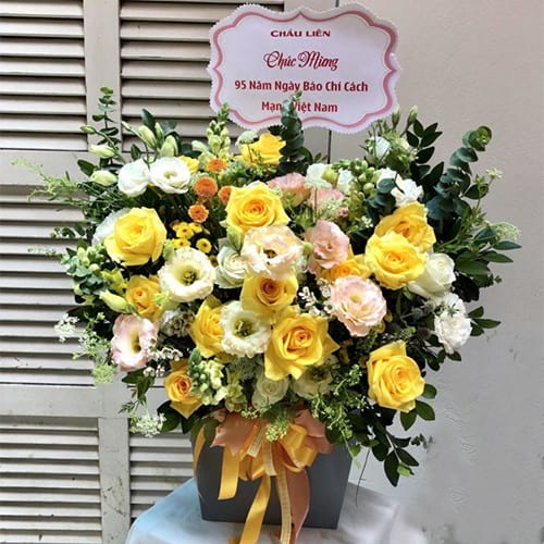Giỏ hoa chúc mừng sinh nhật tại shop hoa tươi Từ Sơn