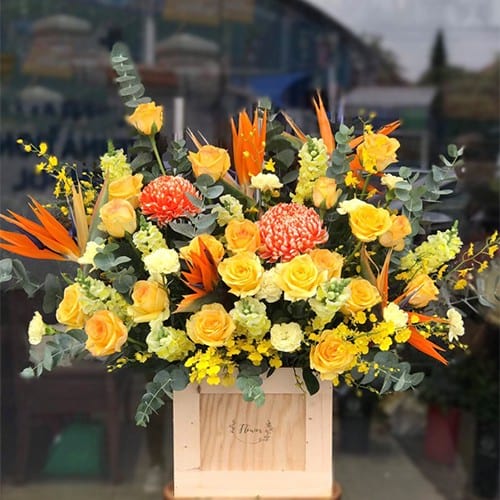Giỏ hoa sinh nhật tại shop hoa tươi Yên Phong