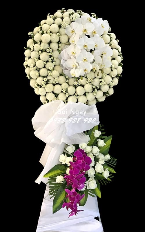 Hoa tang lễ tại shop hoa tươi Bình Đại