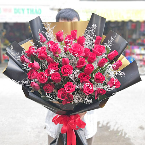 Bó hoa đẹp chúc mừng sinh nhật tại tiệm hoa tươi Thủ Dầu Một
