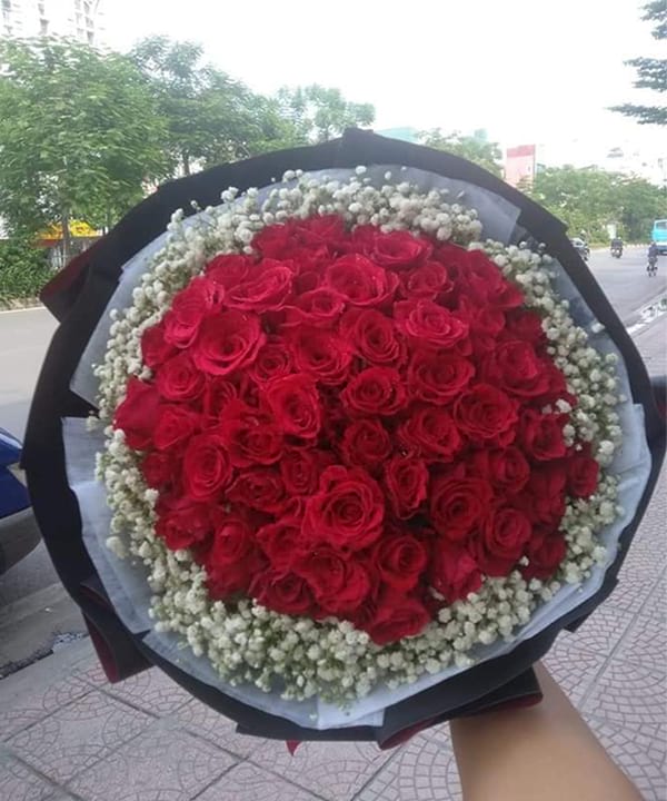 Bó hoa hồng đẹp tại shop hoa tươi Đồng Phú
