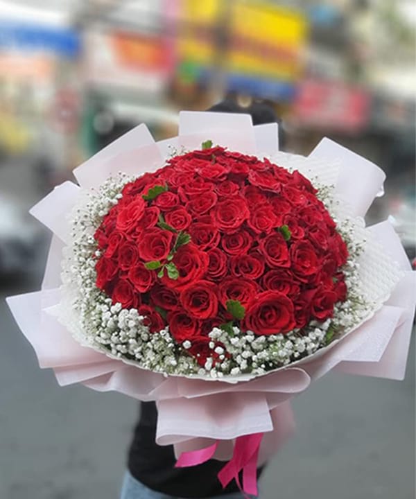 Bó hoa hồng đỏ đẹp tại shop hoa tươi Cái Nước