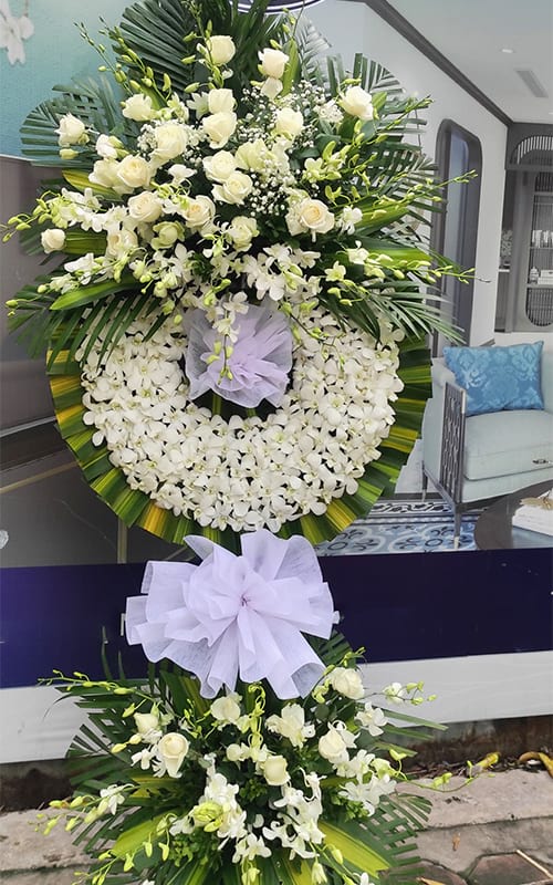  Vòng hoa tang lễ tại shop hoa tươi Bình Thủy