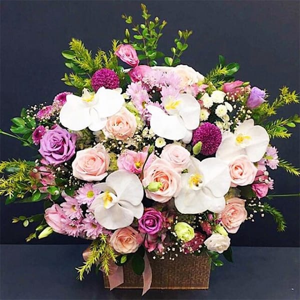 Giỏ hoa chúc mừng khai trương tại shop hoa tươi Đà Nẵng
