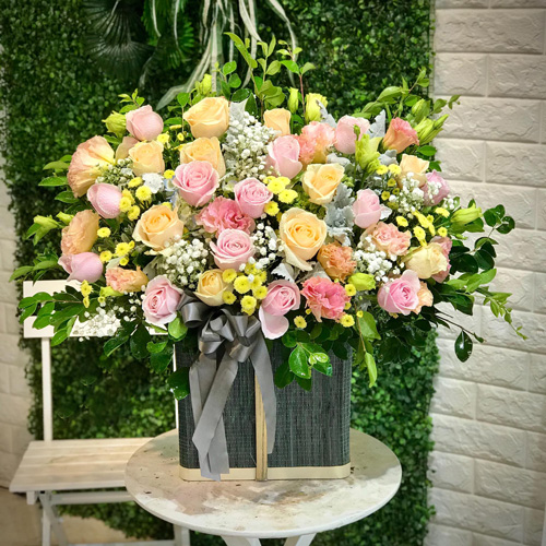 Lẵng hoa đẹp tại shop hoa tươi Buôn Đôn