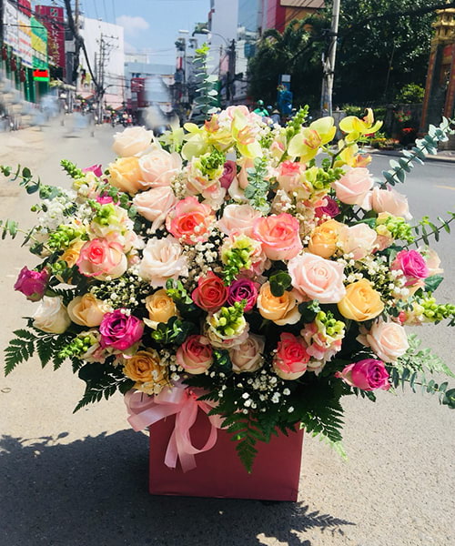 Lãng hoa đẹp chúc mừng khai trương tại shop hoa tươi Long thành