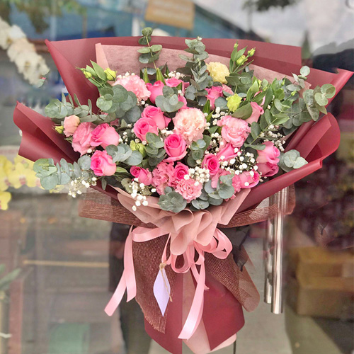 Bó hoa đẹp tại shop hoa tươi Vị Xuyên