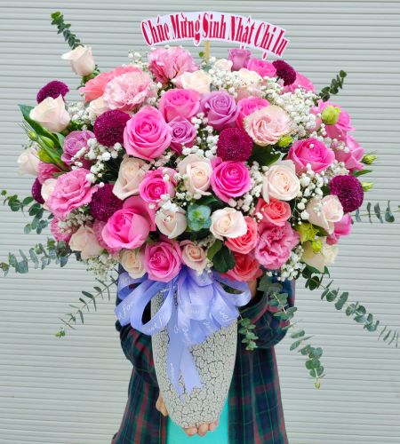 Giỏ hoa đẹp chúc mừng sinh nhật tại shop hoa Hà Đông