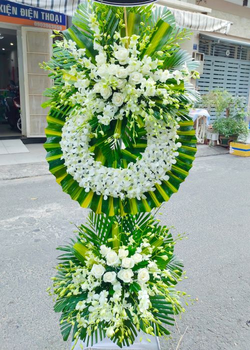 Hoa tang lễ tại tiệm hoa tươi Hà Đông