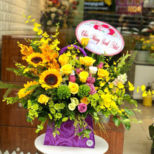 Lẵng hoa đẹp tại shop hoa tươi Lộc Hà
