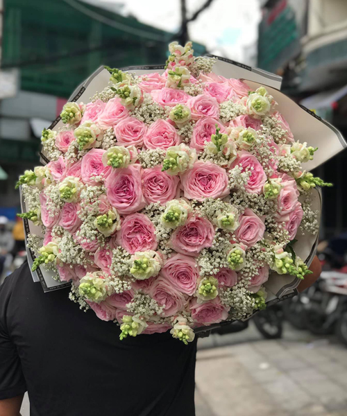 Bó hoa đẹp tại shop hoa tươi Vạn Ninh