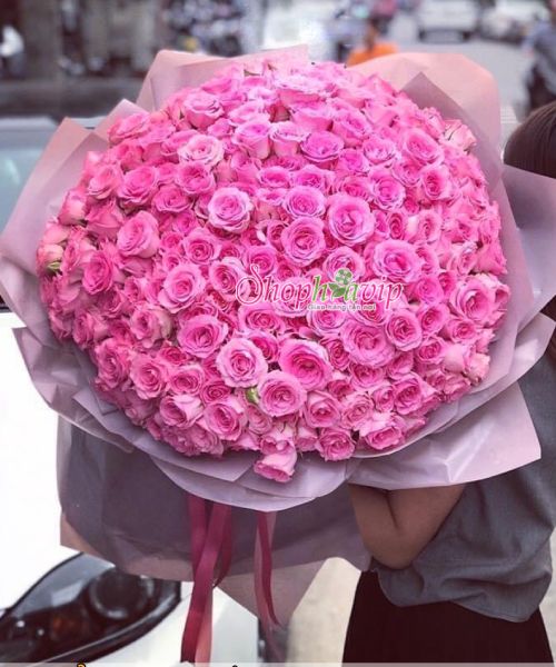 Bó hoa tình yêu tại shop hoa tươi Kon Tum