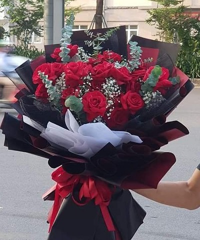 Bó hoa hồng đỏ đẹp tại shop hoa tươi Kỳ Sơn