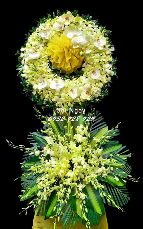 Hoa tang lễ tại shop hoa tươi Quế Phong
