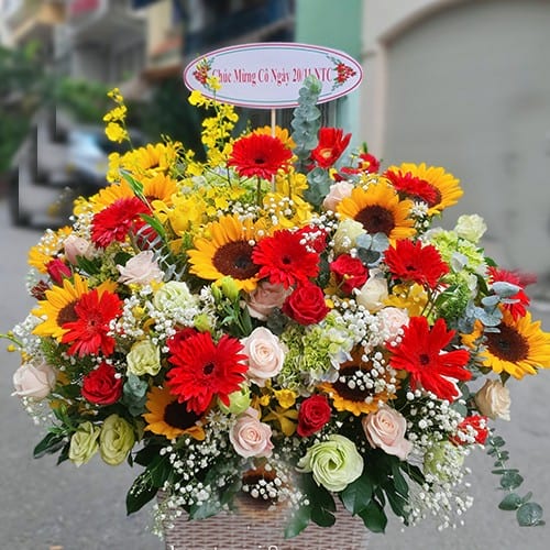 Giỏ hoa sinh nhật tại shop hoa tươi Tam Nông