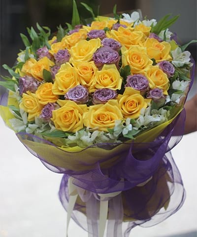 Bó hoa đẹp tại shop hoa tươi Quảng Bình