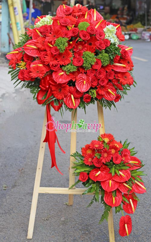 Kệ hoa chúc mừng khai trương tại shop hoa tươi Sóc Trăng
