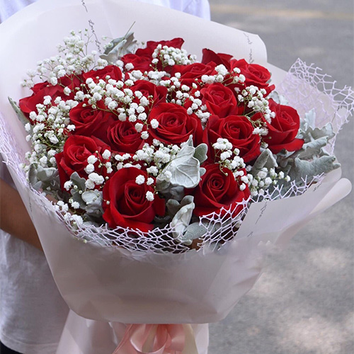 Bó hoa đẹp chúc mừng tại shop hoa tươi Tân Thành