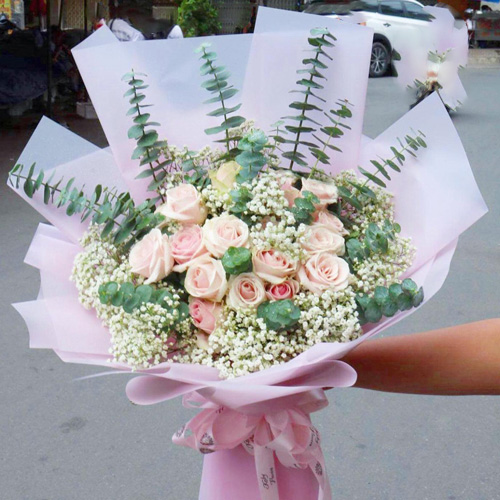 Bó hoa đẹp tại shop hoa tươi Lạc Thủy